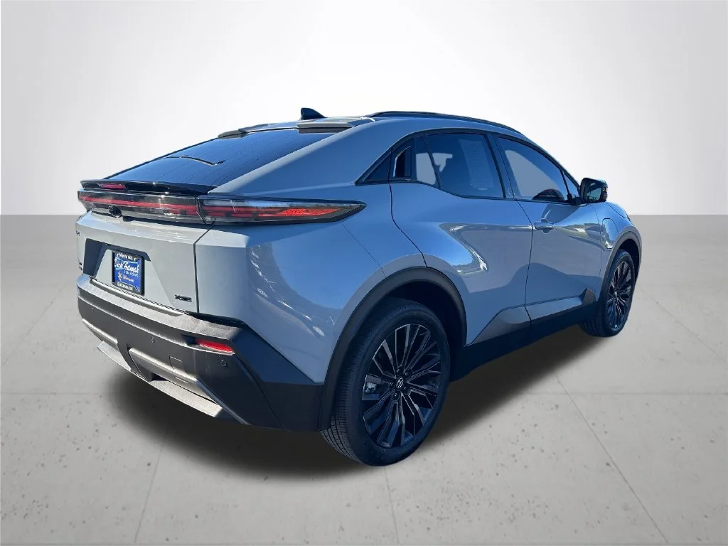 Certified Used 2026  Toyota XSE image 8