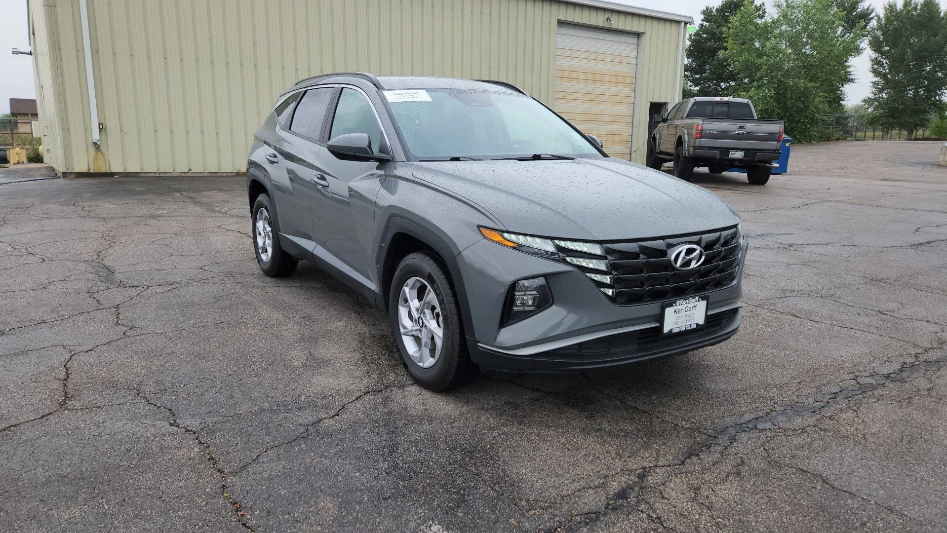 Used 2024 Hampton Gray Hyundai SEL image 14