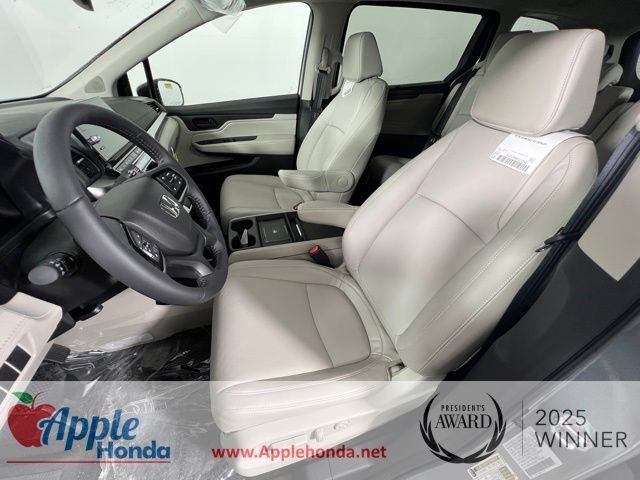 2026 Honda Odyssey EX-L - Photo 14