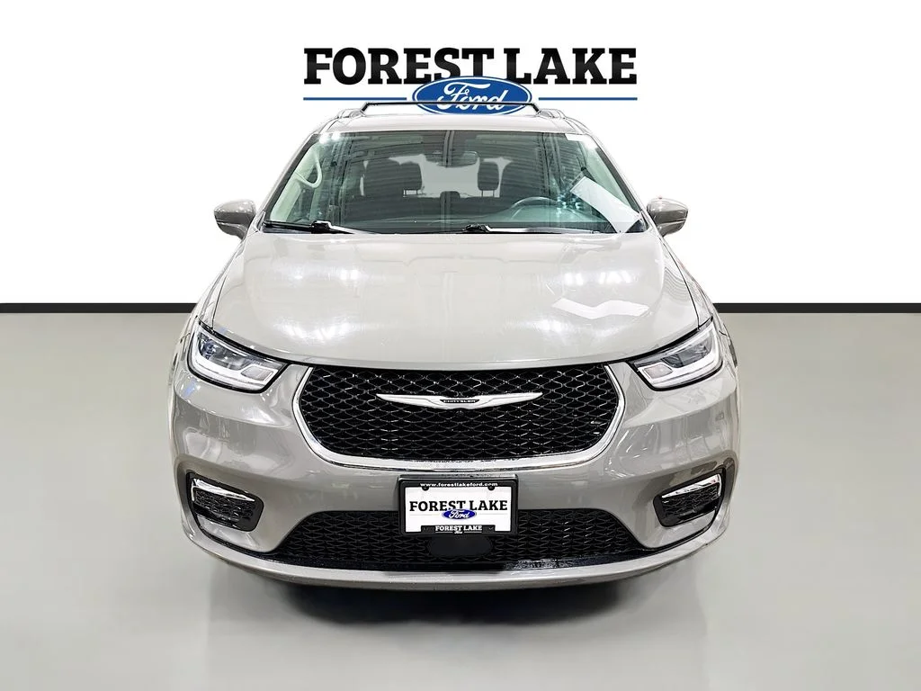 Certified 2022 Chrysler Pacifica Touring L with VIN 2C4RC1BG5NR140718 for sale in Forest Lake, Minnesota