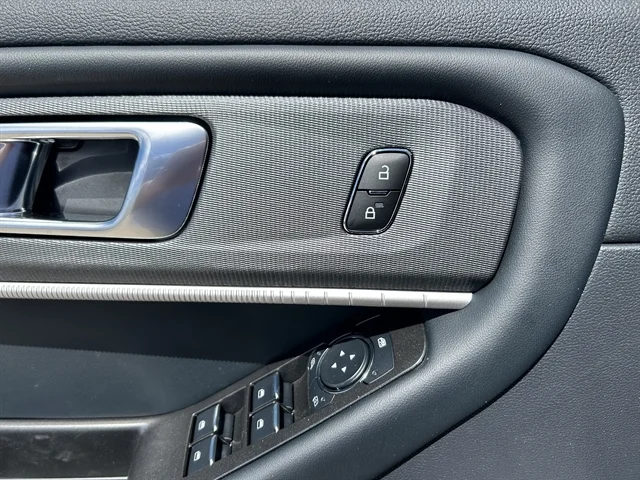 New 2026 Carbonized Gray Metallic FORD ST-Line image 23