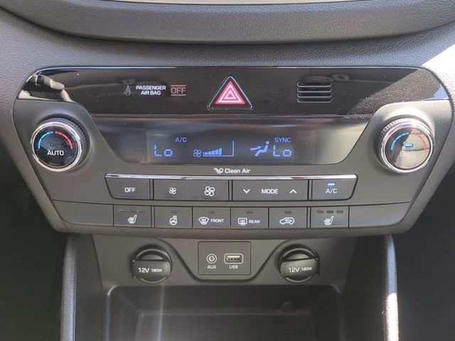 Used 2018 Blue Hyundai Limited image 21