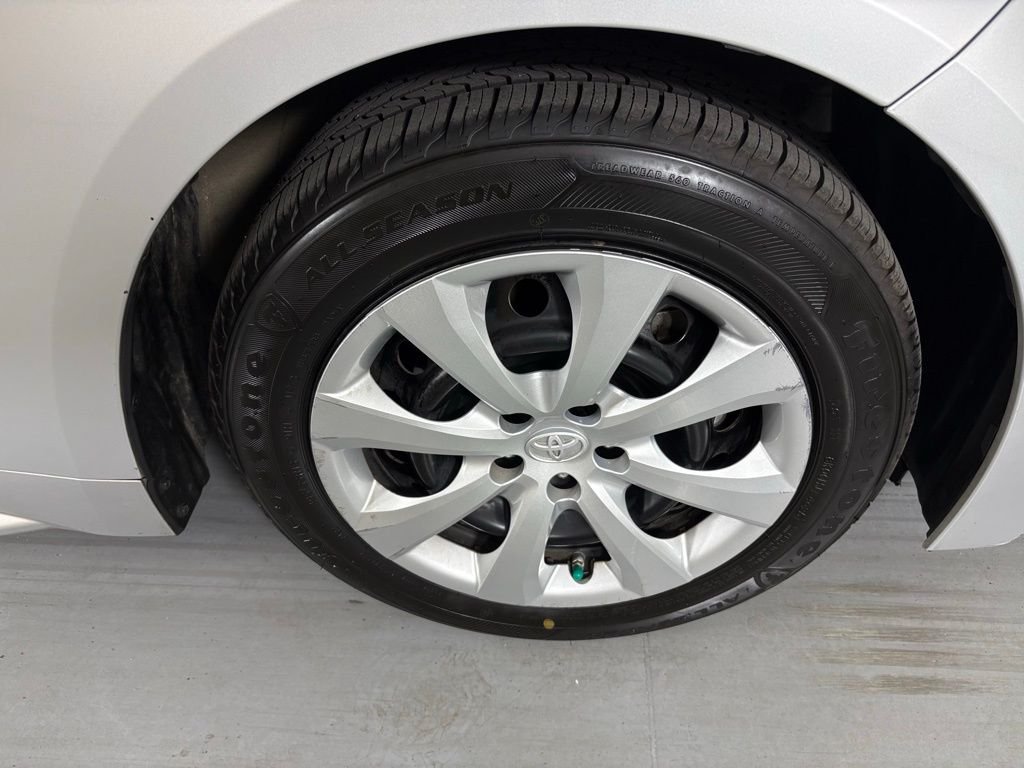 Used 2023 Silver Toyota LE image 10