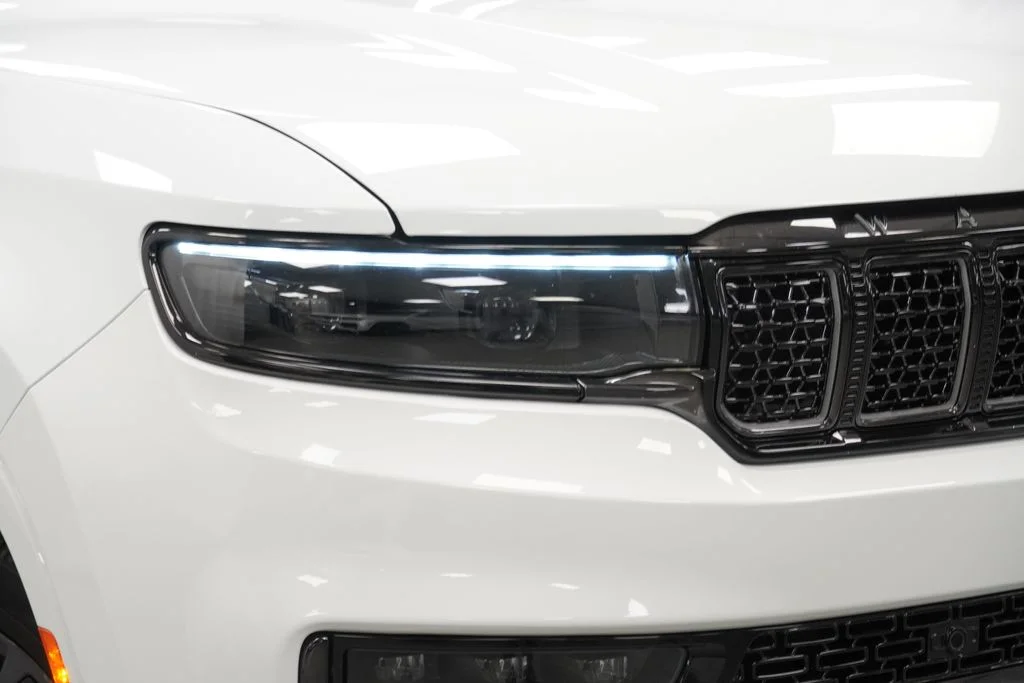 Used 2024 White Jeep Series III image 6