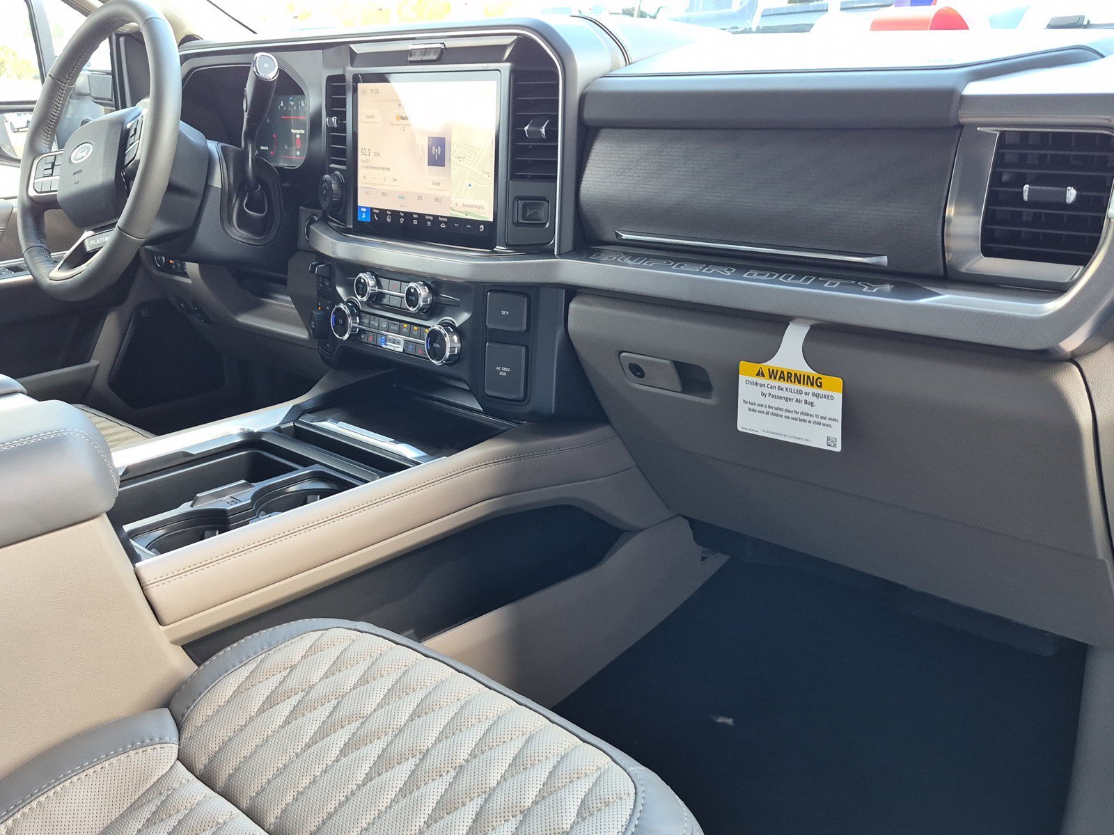 New 2026 Star White Metallic Tri-Coat Ford F-450® Platinum® image 11