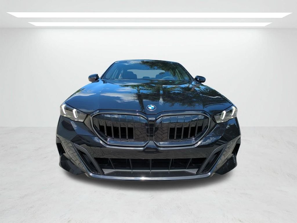 New 2027 Black Sapphire Metallic BMW 530i image 9