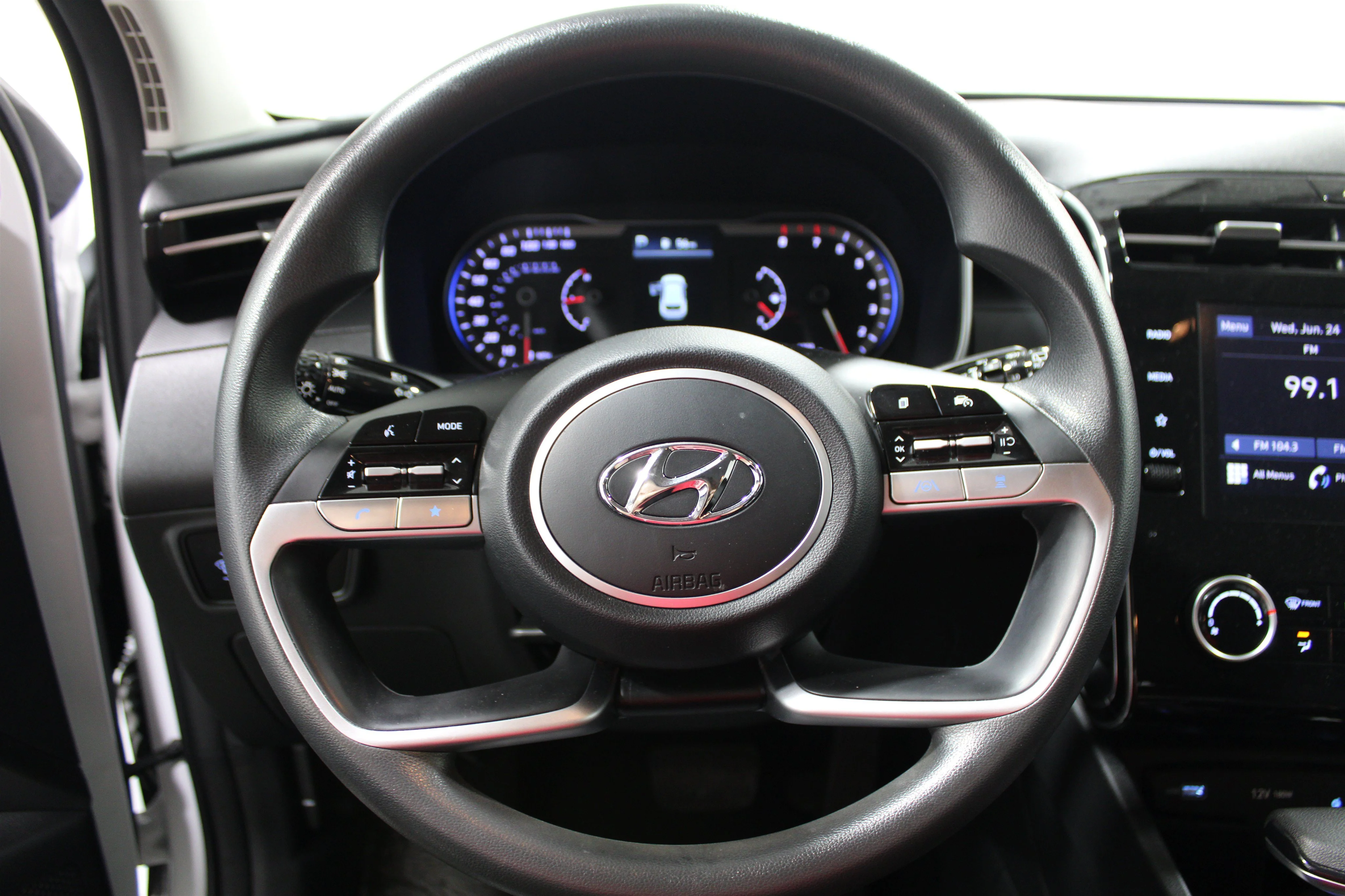 2023 Hyundai Tucson SEL - Photo 9