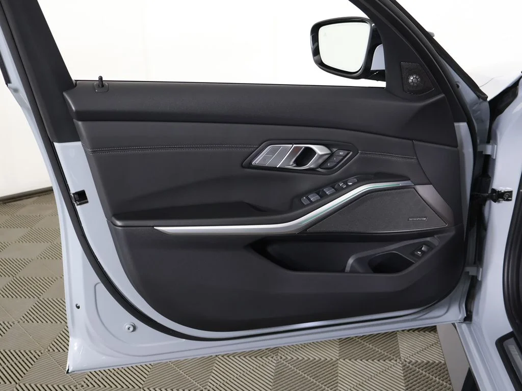 Used 2024 Ind Frozen Pure Gray II Metallic BMW Competition image 28