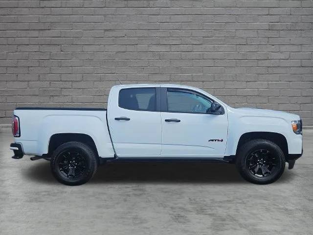 Used 2021 SUMMIT WHITE GMC 4WD AT4 w/Leather image 7