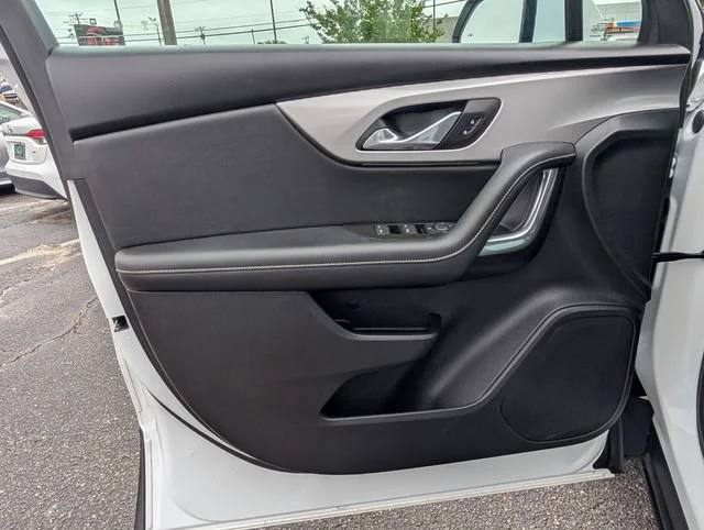 2023 Chevrolet Blazer 2LT - Photo 12