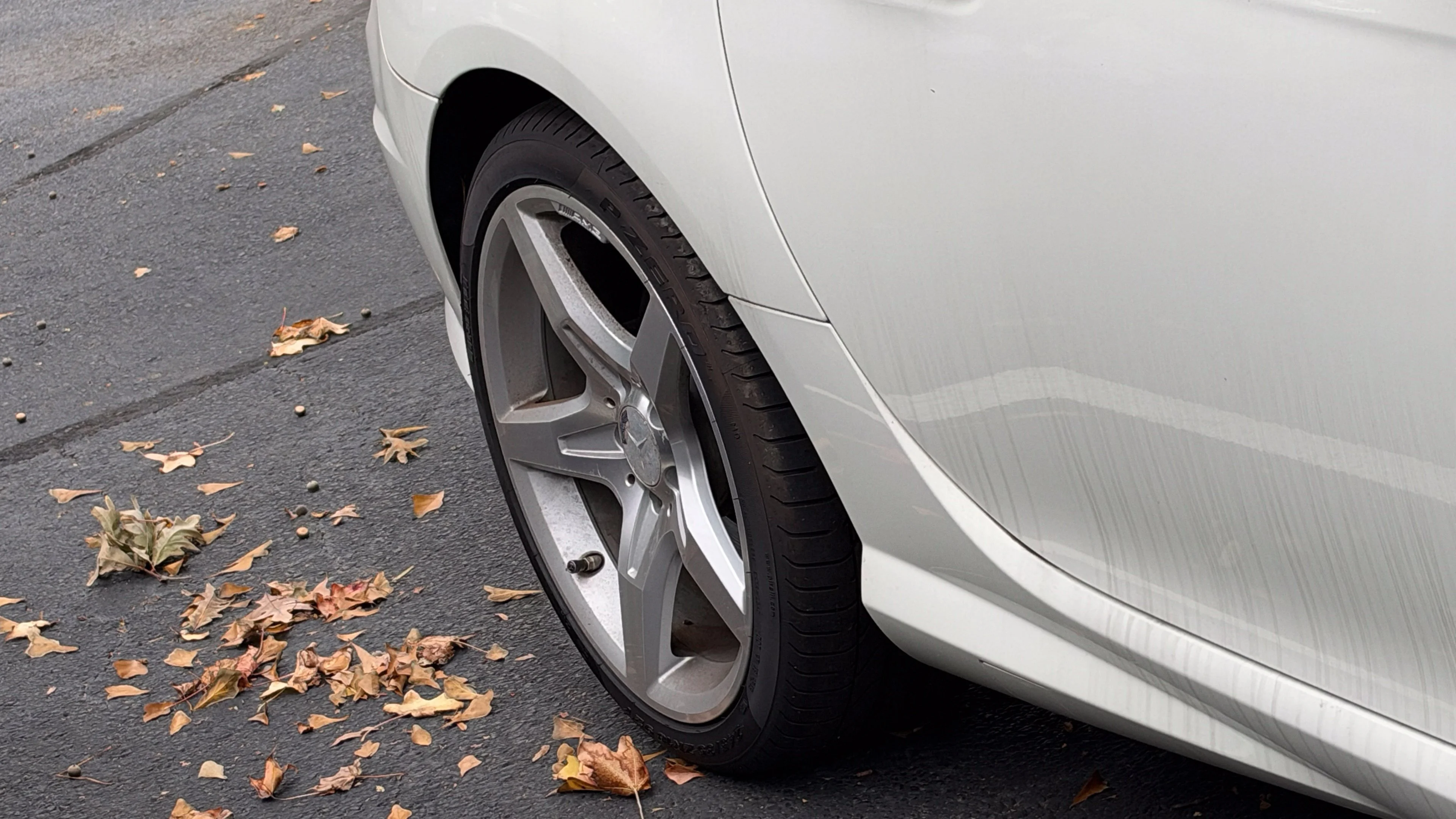 Used 2013 Arctic White Mercedes-Benz SLK 250 image 5