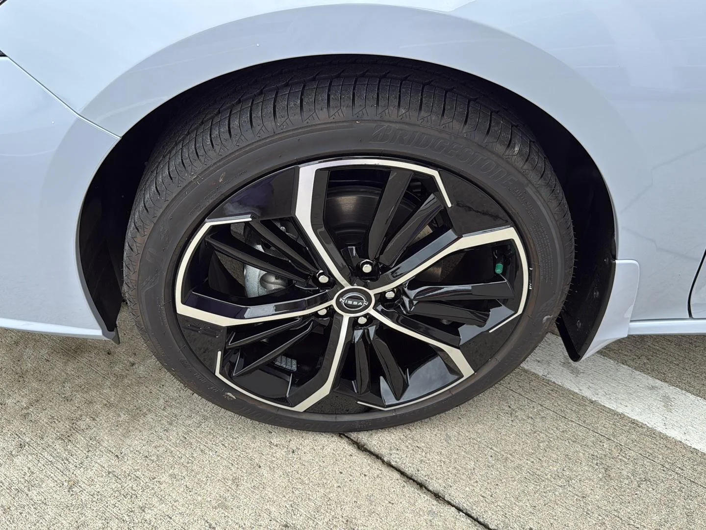 New 2026 Gray Sky Pearl Nissan SR image 18