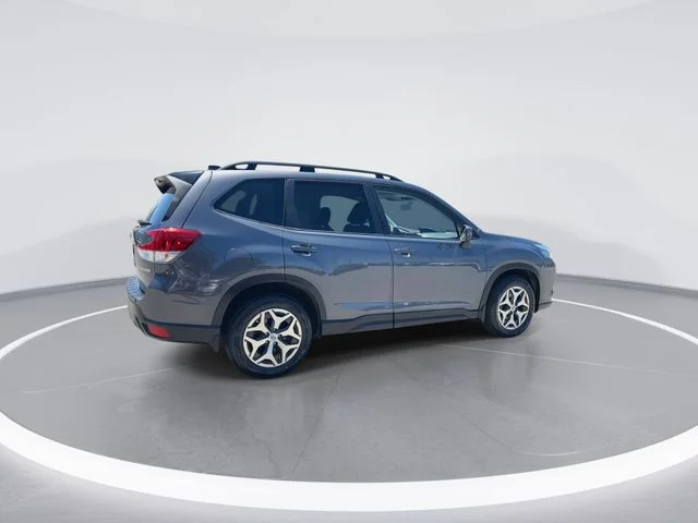 Certified Used 2024 Gray Subaru Premium image 8