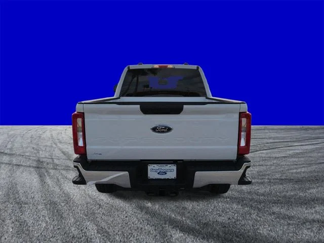 New 2026 Oxford White Ford F-350® XLT image 5