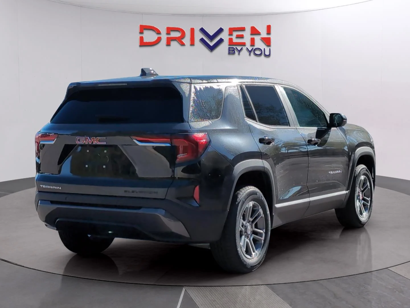 New 2026 Ebony Twilight Metallic GMC Elevation image 5