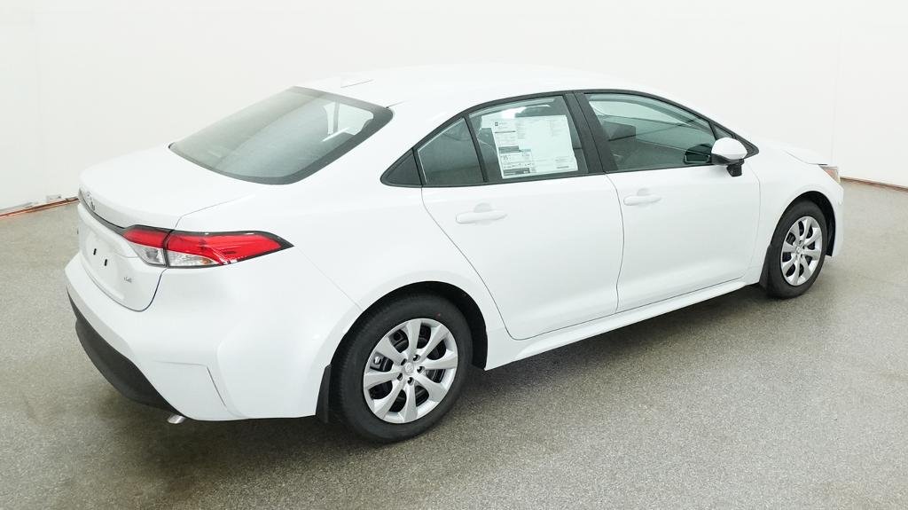 New 2026 Wind Chill Pearl Toyota LE image 18