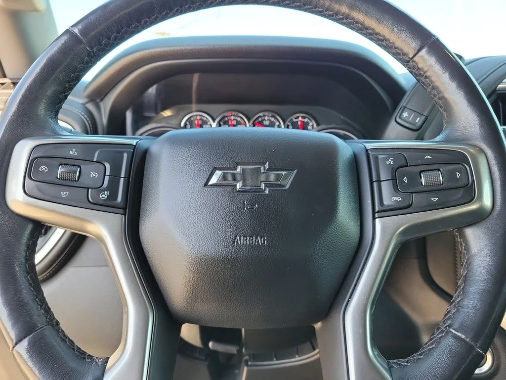 Used 2021 Silver Chevrolet RST image 15
