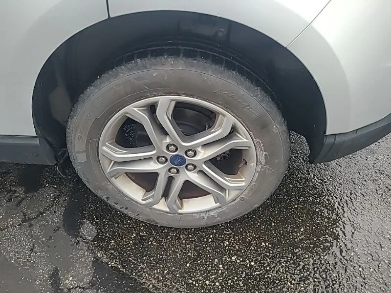 Used 2016 Silver Ford Titanium image 9