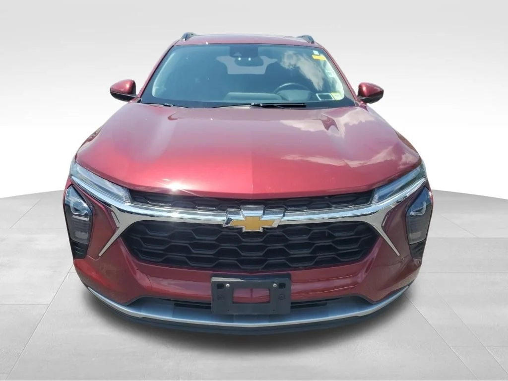 Used 2024 Red Chevrolet LT image 10