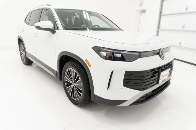 New 2026 Pure White Volkswagen 2.0T S image 3