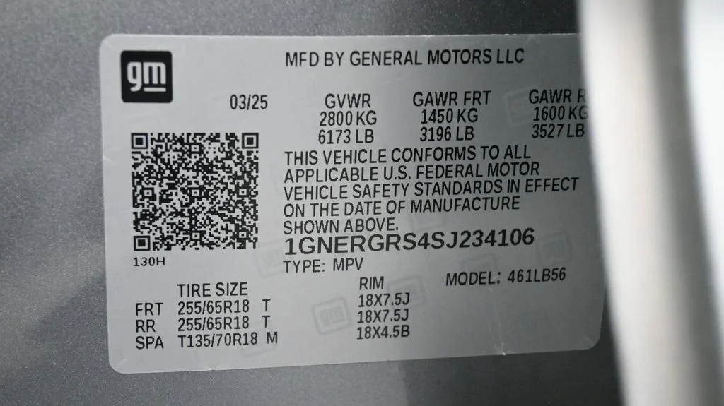 Used 2025 Gray Chevrolet LT image 23