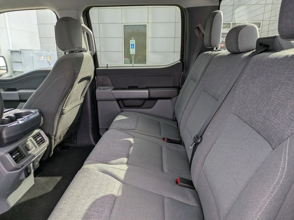 2024 Ford F-150 XLT - Photo 15