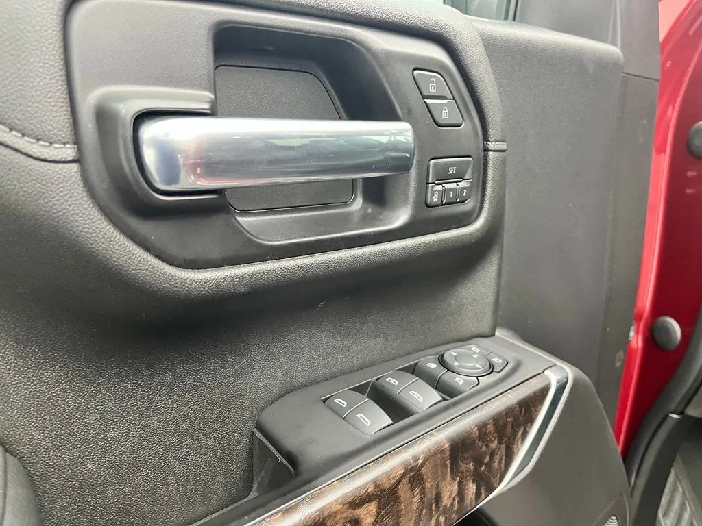 Used 2020 Red GMC Denali image 18