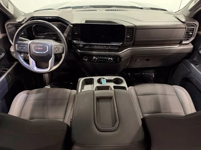 Used 2024 Silver GMC Elevation image 31