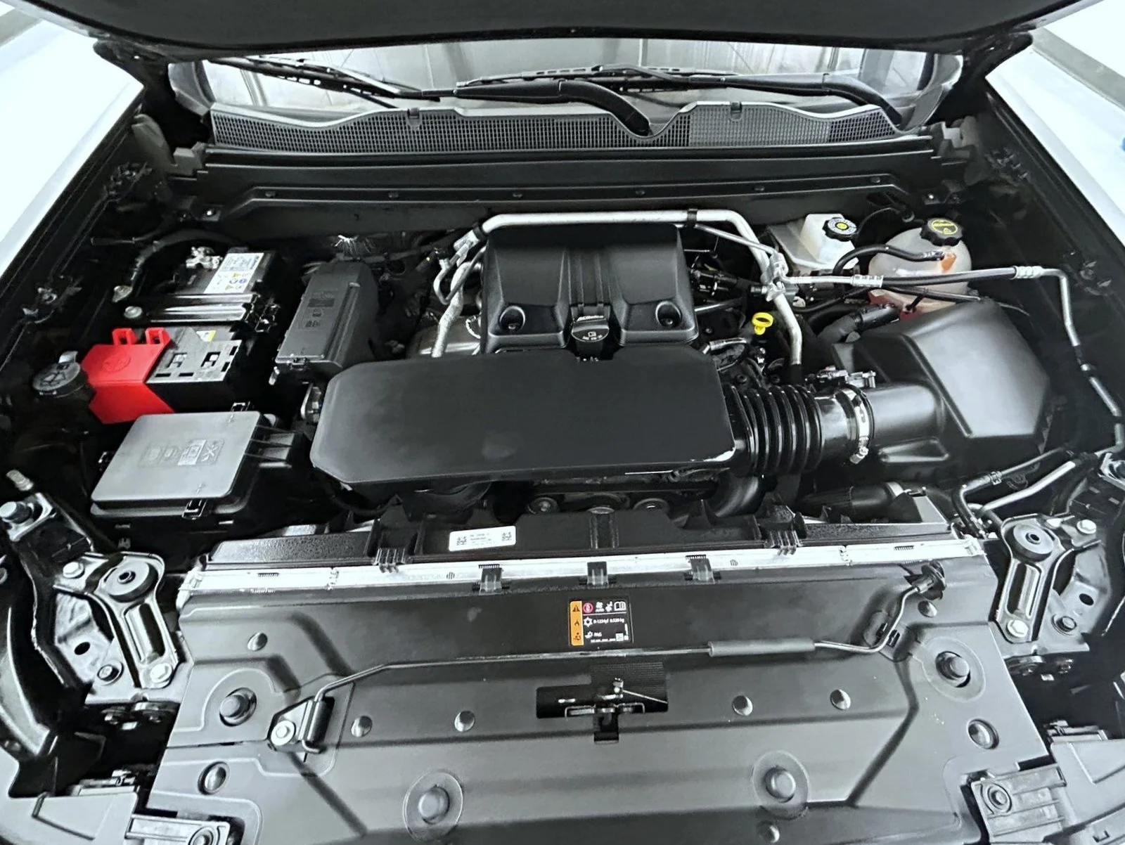 Used 2025 Black Chevrolet Z71 image 25