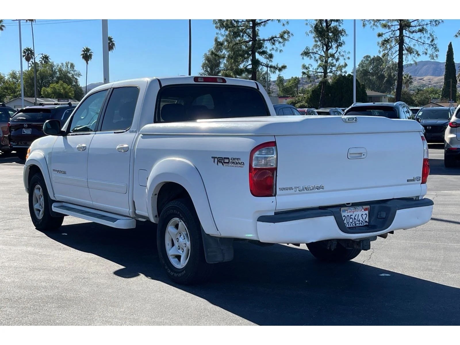 Used 2004 Natural White Toyota Ltd image 4