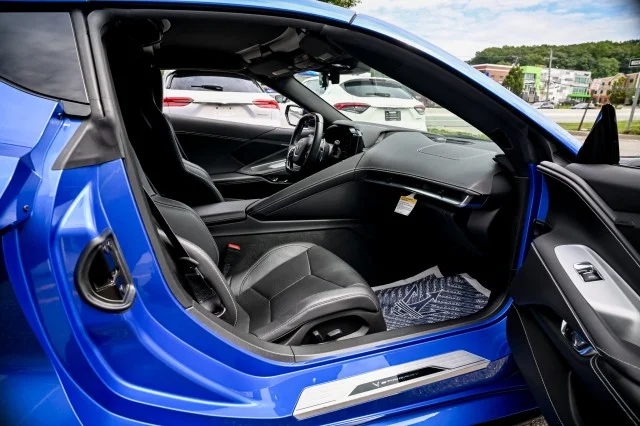 Used 2021 BLUE Chevrolet 1LT image 27