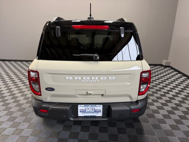Used 2025 Desert Sand Ford Outer Banks image 10