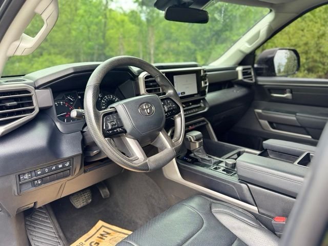 Used 2022 Midnight Black Metallic Toyota SR5 image 10