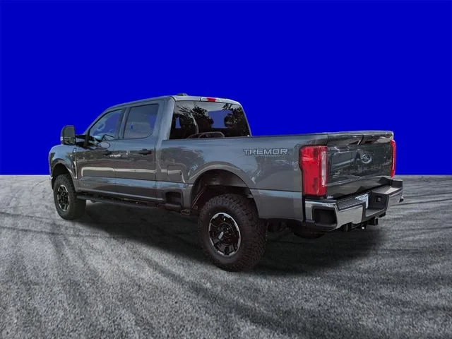 New 2026 Carbonized Gray Metallic Ford F-250® XLT image 6
