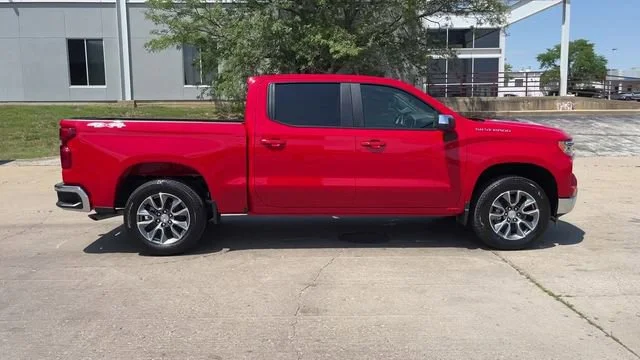2026 Chevrolet Silverado 1500 LT - Photo 9