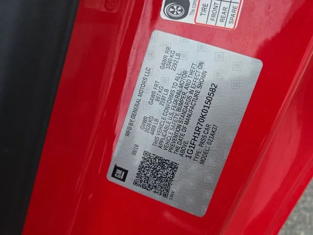 Used 2019 Red Chevrolet SS image 37