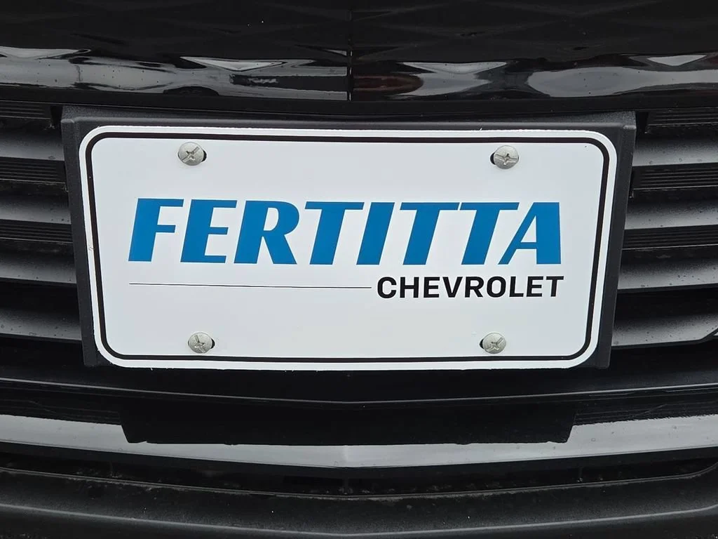 New 2027 Mosaic Black Metallic Chevrolet LT image 22