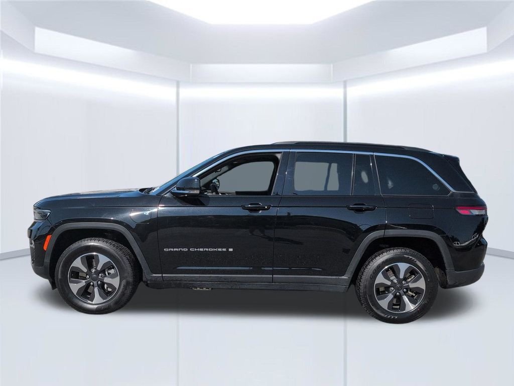 Used 2024 Black Jeep 4xe image 2