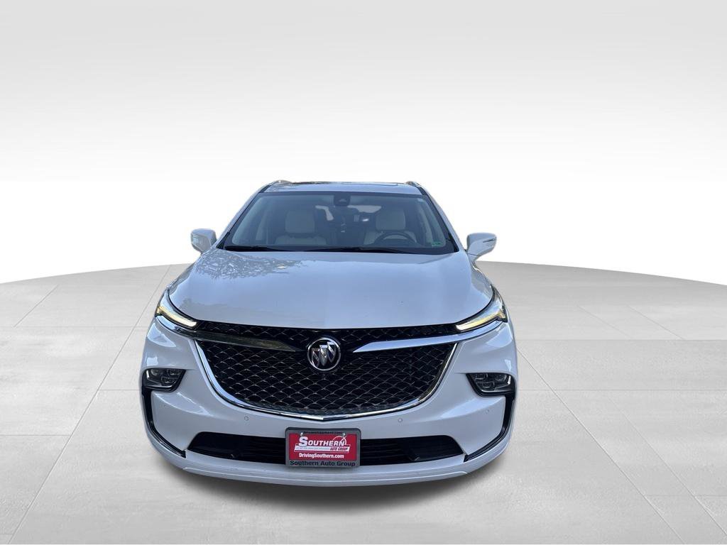 Used 2023 White Buick Avenir image 2