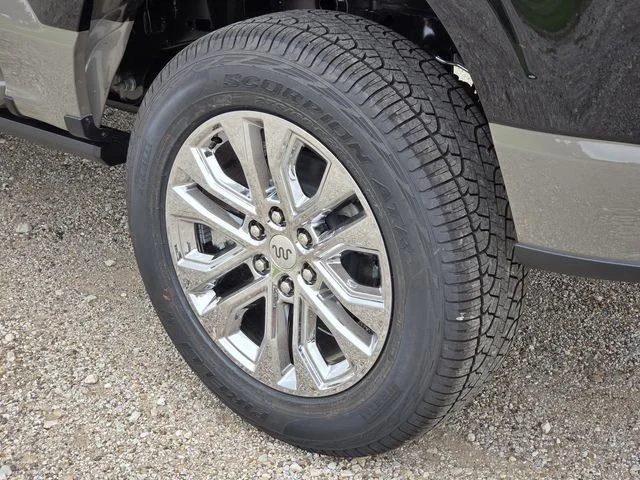 New 2026 Agate Black Metallic Ford King Ranch® image 7