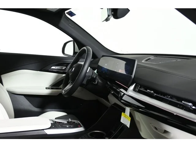 New 2026 Alpine White BMW xDrive28i image 33