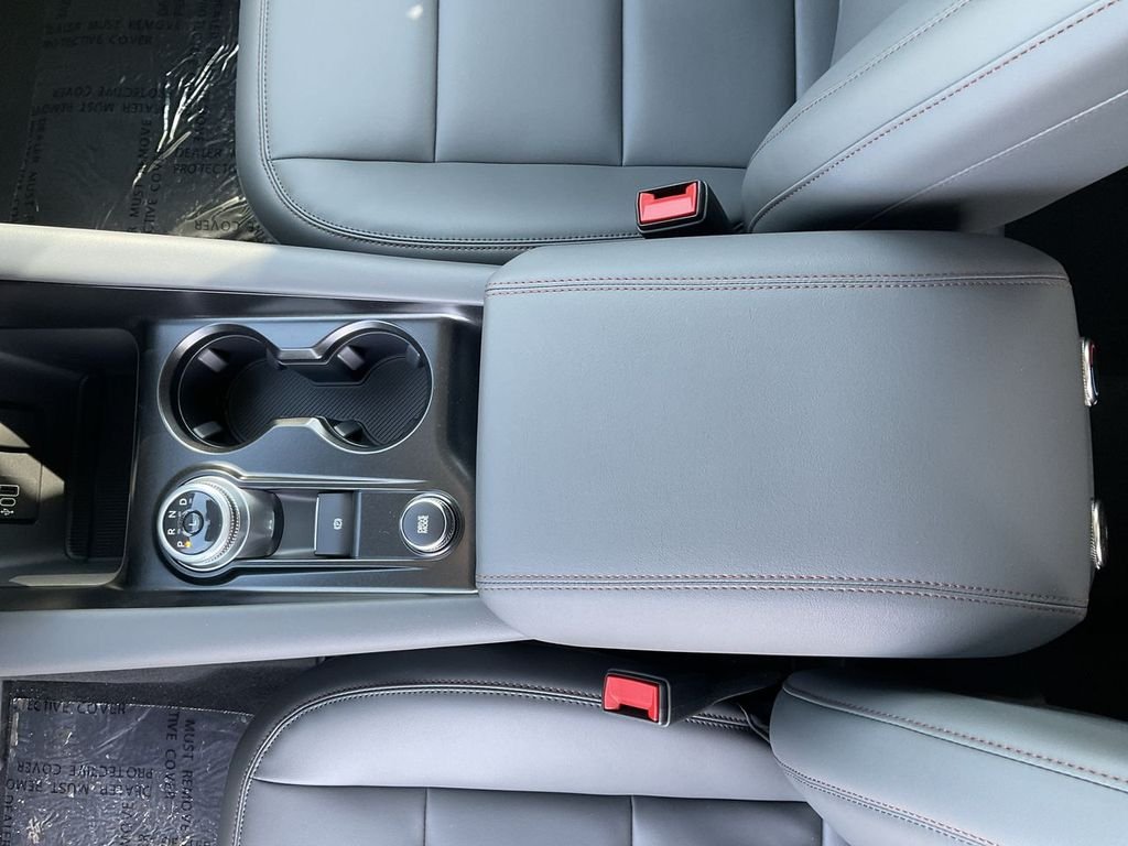 2026 Ford Explorer Active - Photo 21