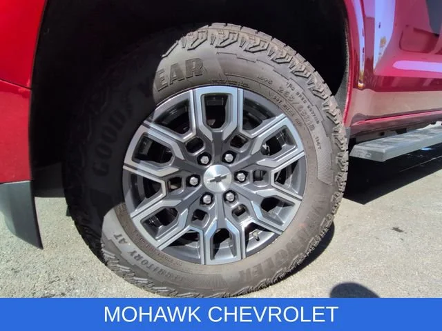 Used 2023 Radiant Red Tintcoat Chevrolet Z71 image 34