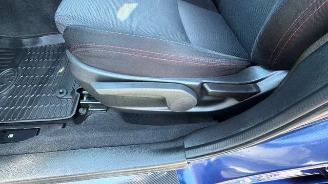 Used 2021 Blue Subaru Base image 20