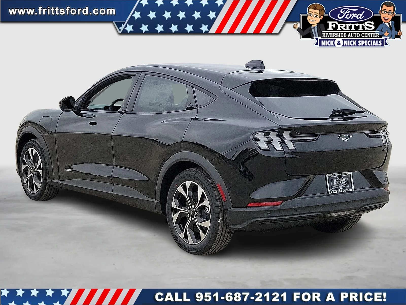 New 2026 Shadow Black Ford Select image 2