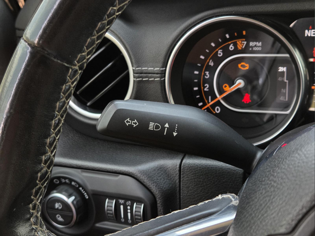 Certified Used 2020 Silver Jeep Overland image 16