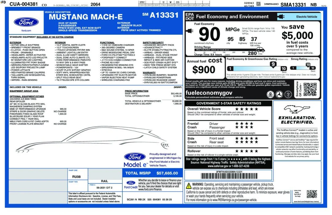 2025 Ford Mustang Mach-E GT - Photo 11