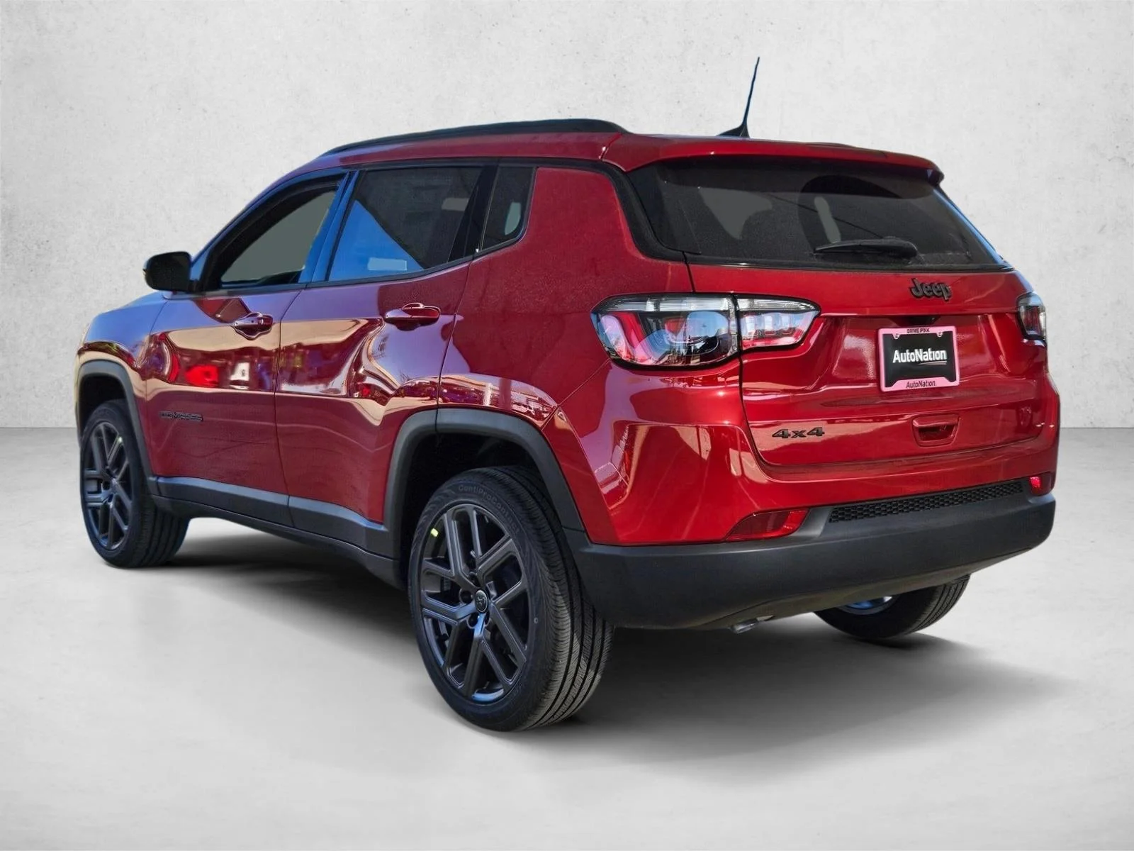 New 2026 Red Hot Pearl-Coat Exterior Paint Jeep Latitude Altitude image 9