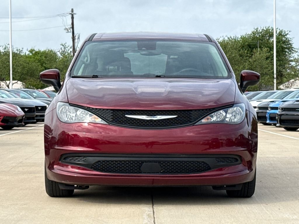 Used 2023 Red Chrysler LX image 2
