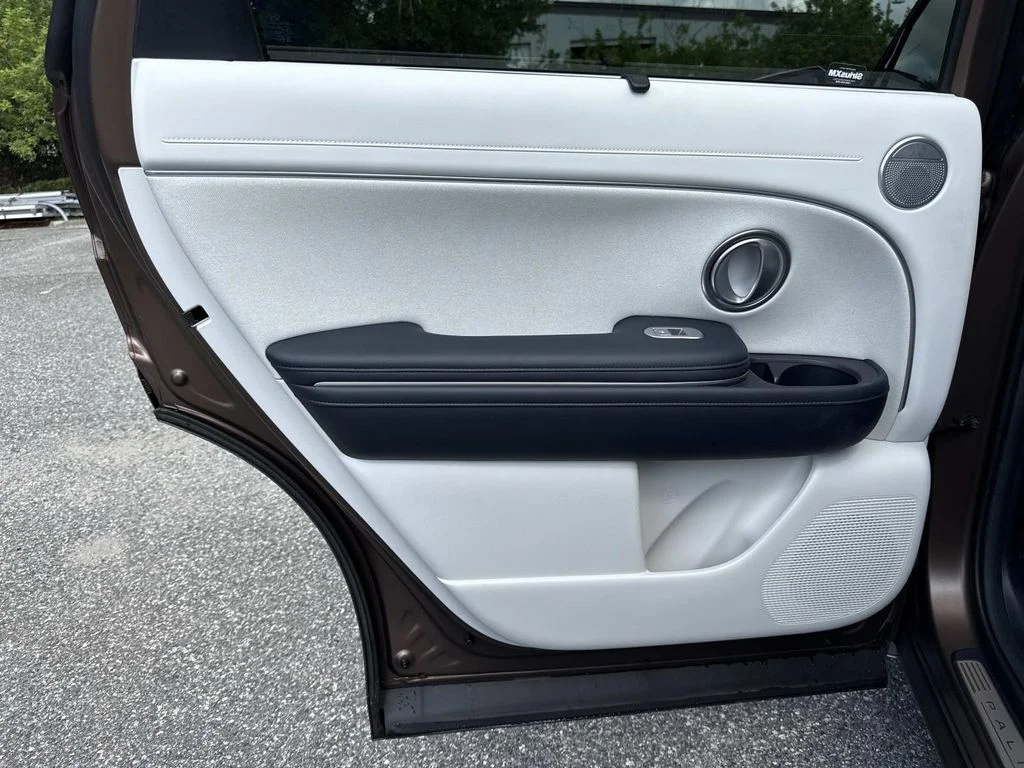Used 2026 Brown Hyundai Calligraphy image 13
